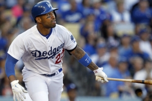 투런포 작렬하는 맷 켐프 ‘살아있네~’