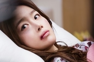 ‘신의선물’ 한선화, 누구한테 맞았나? ‘멍투성이 얼굴 경악’