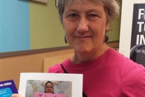 [World 특파원 블로그] 1인 시위하는 영어교사 키트 밀러