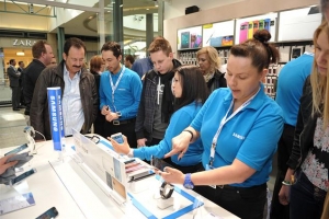 ‘갤럭시S5’로 애플과 격차 확~ 벌린다