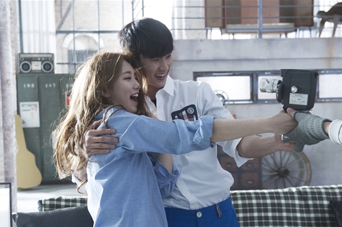 김수현 수지 ‘바람바람바람’ / 빈폴 아웃도어