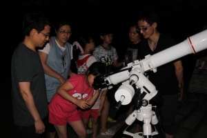 [지친 마음 힐링하러… 우리 동네 명소로 오세요]  어린왕자처럼 별빛 속으로