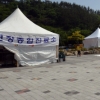 “일손 모자란데… 경찰은 가만히 서있기만”