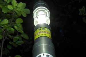 [이제 해충 잡기도 친환경 시대다!] 해충 홀리는 ‘치명적 불빛’