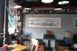 꿈꾸던 책장… 내 공간에 쏙