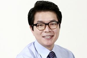 [후보자 인터뷰] “권역별 원어민 상주 영어글로벌하우스 조성”