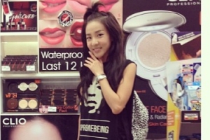 산다라박 눈화장 굴욕, 말레이시아서 못알아봐 ‘눈화장 부족’