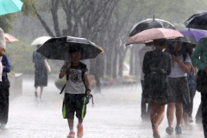 내일 오후부터 제주에 폭우…“우산 챙기세요.”