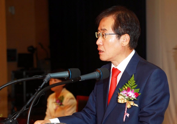 홍준표 경남지사 “경남 혁신을”