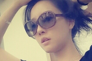 고우리 대기실 소두 셀카 인증샷, 민낯 꿀피부 눈길