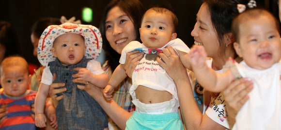 모유 수유아 선발대회