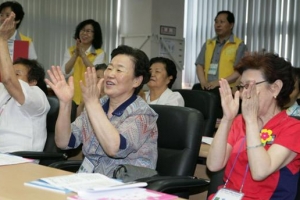 글공부 늦었다고? 내 나이가 어때서!