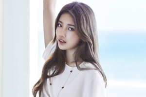 수지 하와이 화보, 순백의 피부 여신 자태 과시