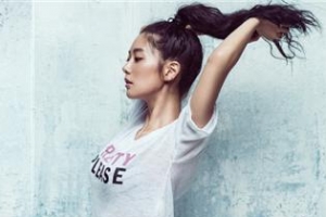 클라라 화보, 데님 언더웨어 믹스매치 색다른 스타일링