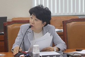 친인척 채용관행 막아야… 국민 눈높이 못맞춘 정치권 관련 규정 뒷북 제정