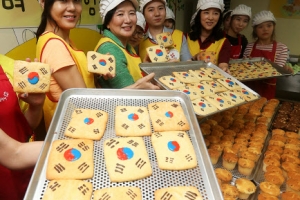 희망 듬뿍 담은 태극기 쿠키