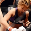 ‘얼짱 파이터’ 송가연 데뷔전 TKO승