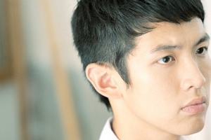 가진동, 촬영 중 ‘드론 폭발’…심각한 얼굴 부상