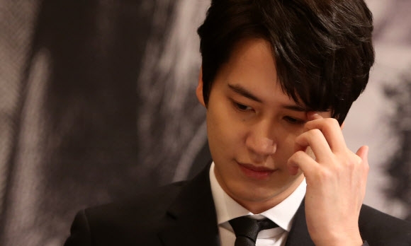 규현, 화보같네