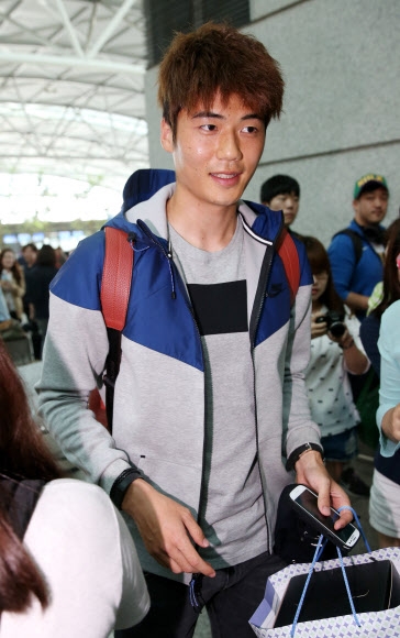 ’멀티 플레이어’ 기성용 출국