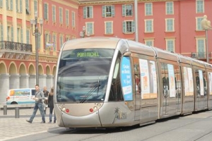 전국 첫 트램 판교테크노밸리 달린다