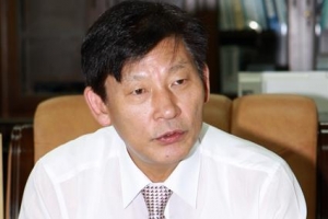 [의정 포커스] 김동식 강북구의회 의장  “안건 논의 때 주민 초청… 깨끗한 의정을”