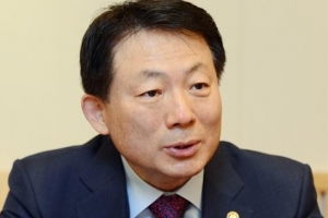 “순환보직 인사 비효율…공무원 전문직 늘려야”