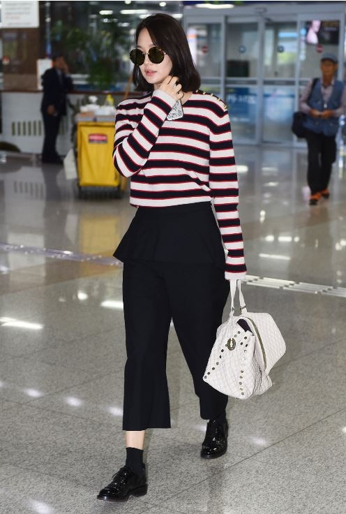 신민아 공항패션