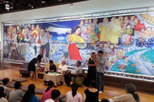 홍성담 걸개그림 외압(?)으로 내려…김종 前차관 전화