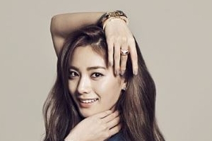 애프터스쿨 나나, 은은한 홀리데이 여성 컬렉션 화보