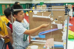 로봇 영재 다 모여라