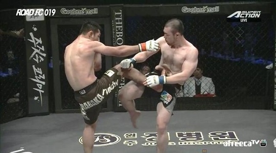 ‘로드FC’ 이둘희