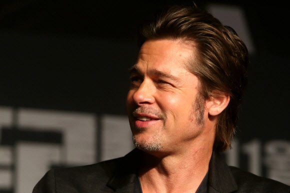 13일 서울 여의도 콘래드호텔에서 만난 브래드 피트. 그는 “전쟁이 얼마나 참혹한 것인지 영화를 보면 알 수 있다”고 말했다. 연합뉴스