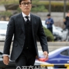 이병헌 증인 출석…20여분간 법원 화장실에 몸 숨긴 이유는?
