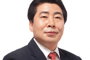 [의정 포커스] 윤선근 강남구의회 부의장 “강남도 복지가 중요…독거노인 보듬어야”