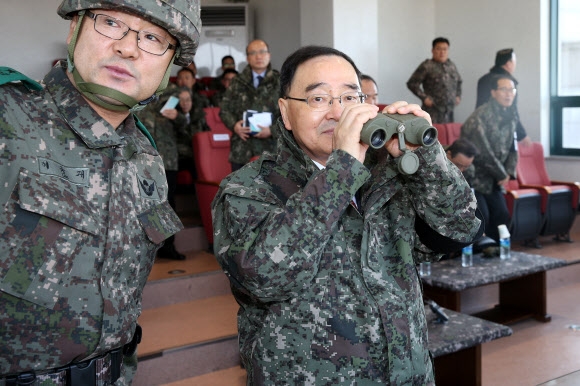 정총리, 전방부대 위문