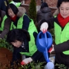 골목마다 꽃처럼 싱그러운 온정 피어나길