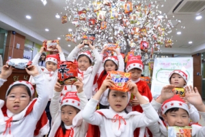 ‘라면트리’ 만들어 이웃사랑 전해요