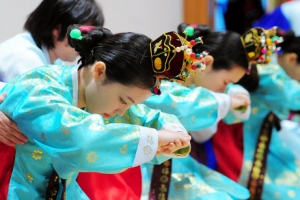 이제 더이상 소녀가 아니에요