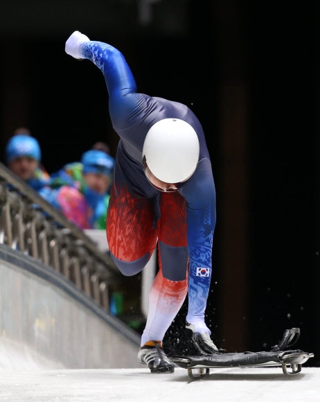 스켈레톤 윤성빈, 사상 최초 월드컵 동메달
