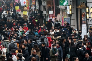 명동 등 관광특구 노점에 내년부터 실명제 도입