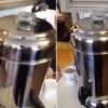 ‘야릇한’ 신음소리 내는 커피 머신 화제