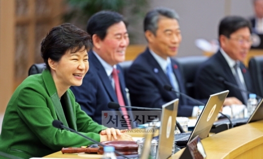 공무원 보수. 박근혜 대통령 연봉