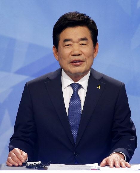 김진표 전 새정치민주연합 의원