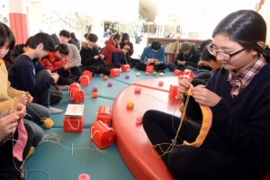 아기 털모자 우리 손으로 떠요