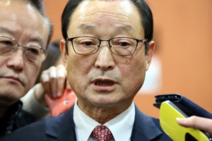 [단독]대북확성기 비리 의혹 송영근 前의원 측근 소환