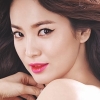 송혜교 화보, 남심 흔드는 입술 ‘투톤 립 메이크업’ 어떻게?