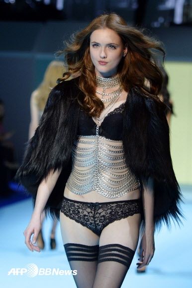 속옷 브랜드 ‘에탐 란제리(Etam Lingerie)