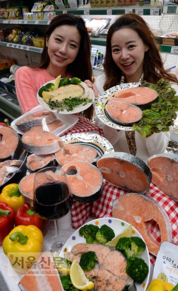 연어 스테이크 ‘착한 가격’으로 만나요~