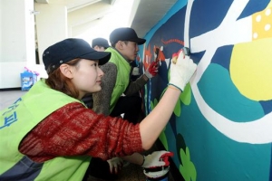 담배 피우지 말고 술도 참아요…잠실야구장에 그린 작은 소망
